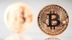 Bitcoin bricht erneut ein - kurzzeitig unter 18.000 Dollar